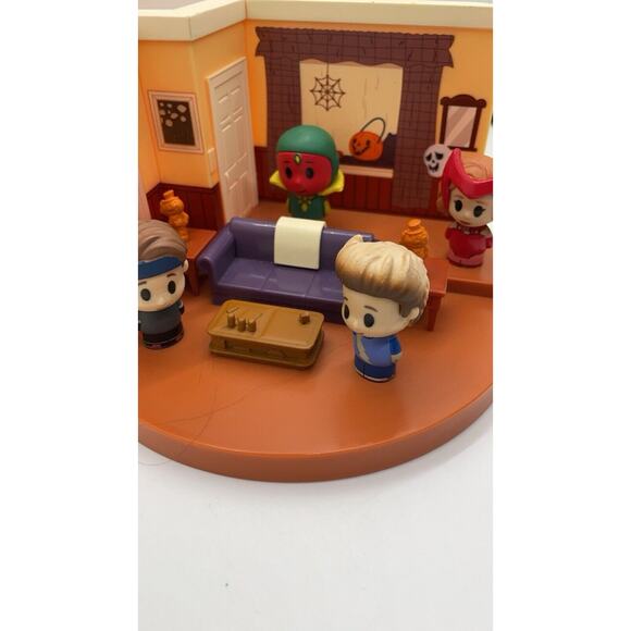 WandaVision 2000's US Exclusive Mini Moment Vinyl Figure Set Collectable Figures - Picture 2 of 4